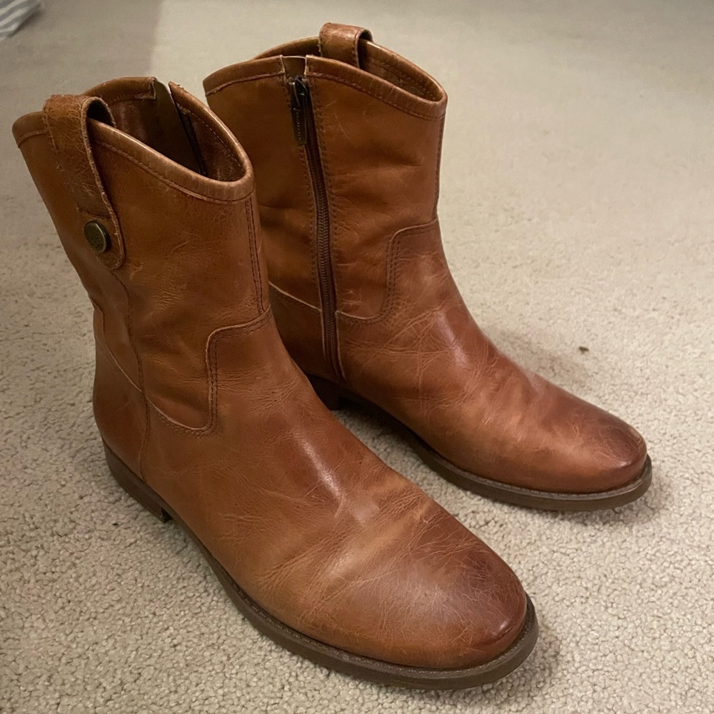Vince Camuto Payatt Round Toe Leather Ankle Boot